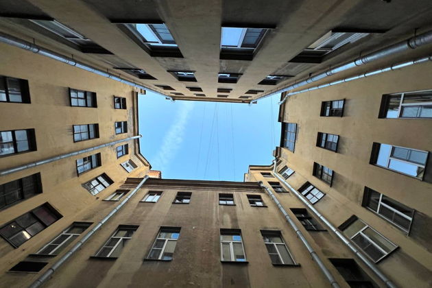 Фото экскурсии - Взгляд сверху вниз: экскурсия по парадным и крышам - 4