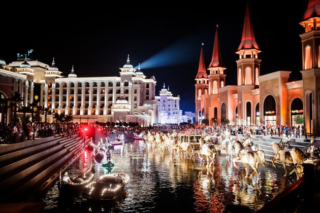 Фото экскурсии - The Land of Legends Night Show из Анталии - 3