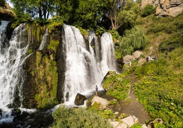 Южная Армения: Татевский монастырь, Хндзореск, водопад Шаки и Арени - фото 4