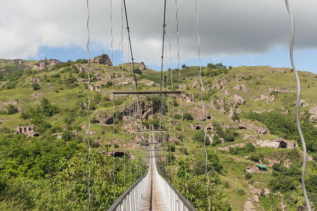 Фото экскурсии - Путешествие по Южной Армении: Татевский монастырь, Хндзореск, водопад Шаки и Арени - 9