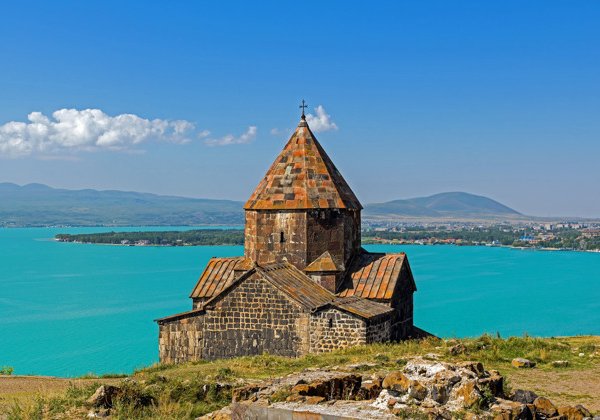 Севан и армянская Швейцария — живая открытка Армении