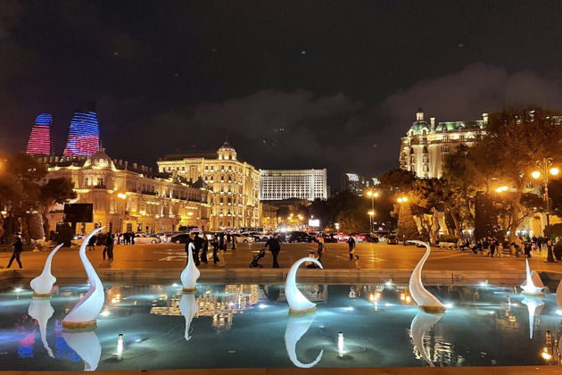 Фото экскурсии - Вечерний Баку: прогулка по старинным и современным кварталам - 7