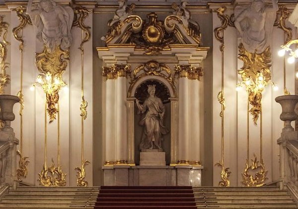 По Эрмитажу с гидом — шедевры и тайны главного музея - фото 4