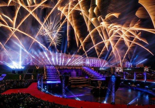 Праздник закрытия фонтанов в Петергофе 20 и 21 сентября 2025 года - фото 3