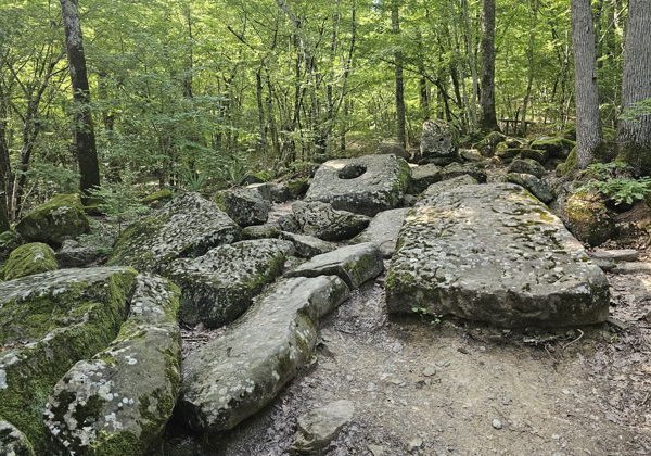 Тайны дольменов Возрождения и водопадов реки Жане - фото 4