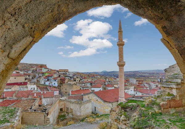 Каппадокия: мир воздушных шаров и древних долин из Сиде - фото 3