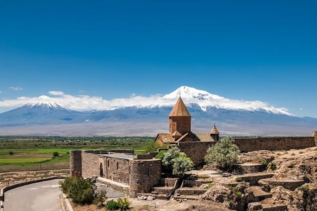 Фото экскурсии - Винный путь Армении: от легендарного Хор Вирапа до винодельни Тушпа 🍇 - 10