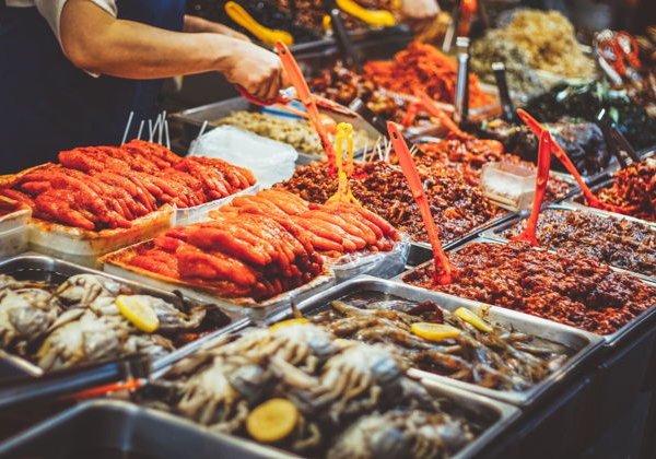Сеул: дворец Кёнбоккун, деревня Букчон и рынок Кванчжан - фото 1