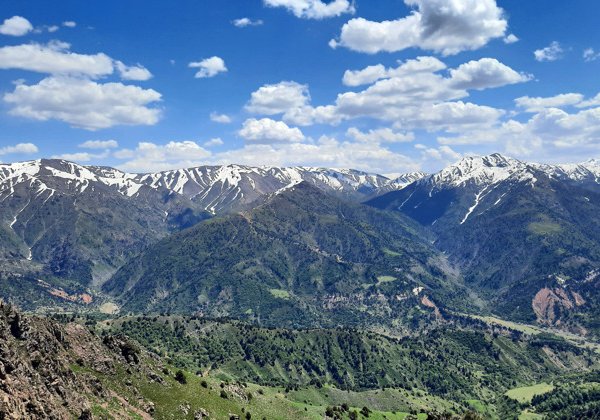 Из Ташкента в Чимганские горы и Чарвакское водохранилище