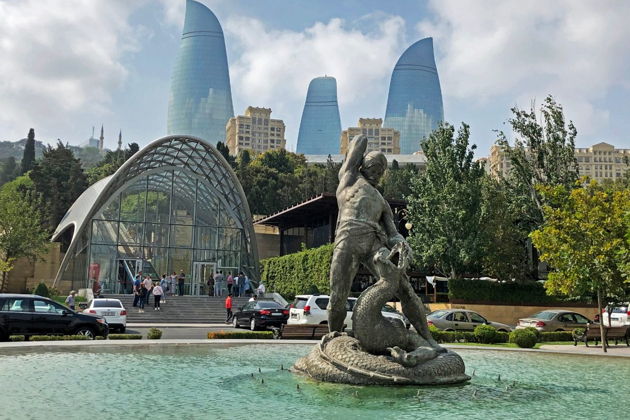 Фото экскурсии - Пешеходно-автомобильная прогулка по Баку с местным гидом - 15