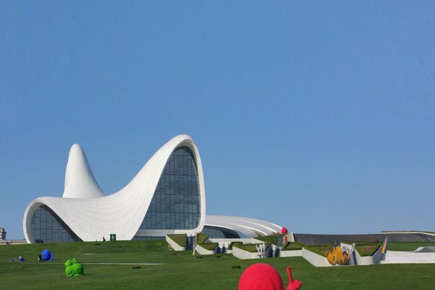 Фото экскурсии - Трансфер из аэропорта Баку с обзорной прогулкой по центру города - 5