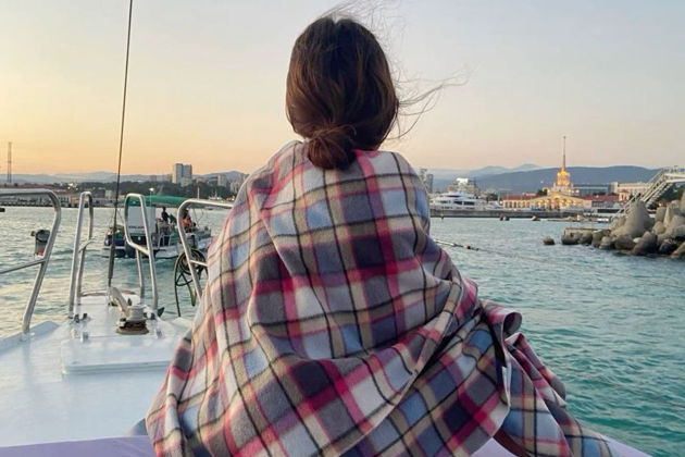 Фото экскурсии - Прогулка на моторной яхте превзойдет впечатления от порта Сочи - 14