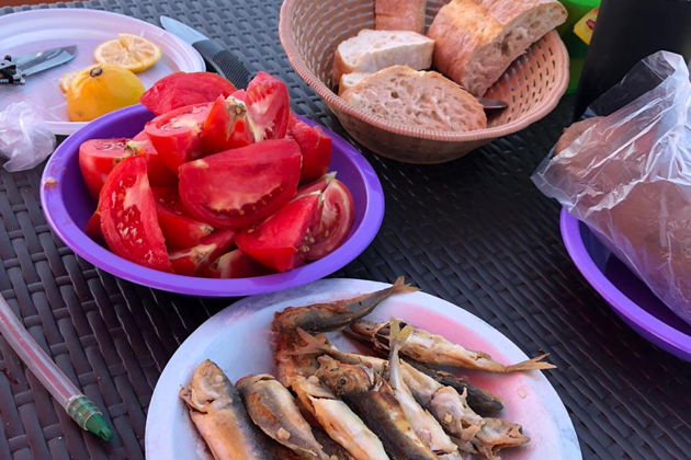 Фото экскурсии - Морская рыбалка в небольшой компании на тримаране с готовкой пойманной рыбы - 10