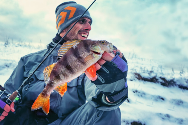 Фото - экскурсия: Морская рыбалка в небольшой компании на тримаране с готовкой пойманной рыбы