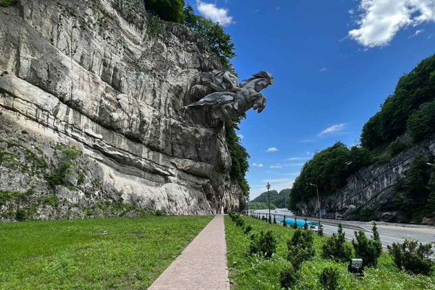 Фото экскурсии - Путешествие по Северной Осетии в мини-группе: ущелья, Кармадон, Даргавс и Фиагдон - 7