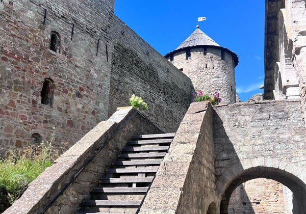 Экскурсия в Ивангород — Кингисепп — Копорье - фото 2