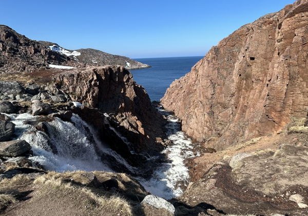 Экскурсия из Мурманска в Териберку: путь к дикой красоте Арктики - фото 4