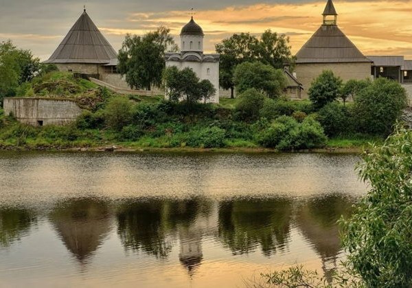 Первая столица Древней Руси: в Старую Ладогу на мотоциклах - фото 1