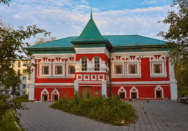 Прогулки по старой Калуге: архитектурные сокровища и исторические тайны - фото 2