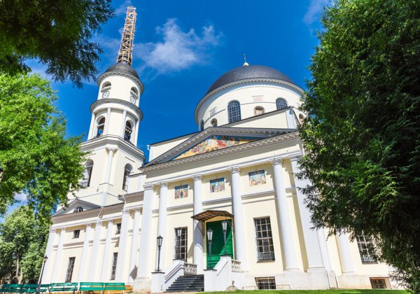 Прогулки по старой Калуге: архитектурные сокровища и исторические тайны