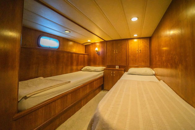 Фото экскурсии - Незабываемое двухчасовое путешествие по Босфору на шикарной яхте премиум-класса - 7