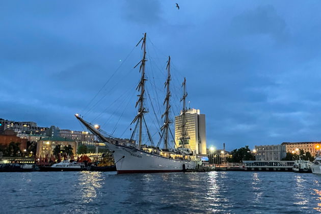 Фото экскурсии - Вечерняя морская прогулка по проливу Босфор Восточный - 6