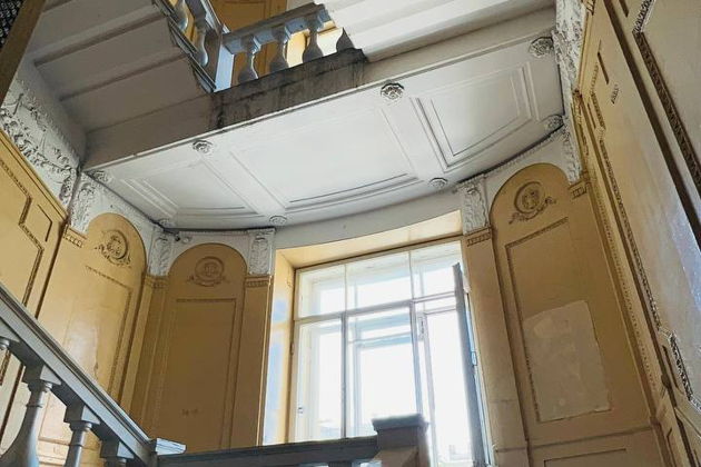 Фото экскурсии - Петроградская сторона: За фасадами доходных домов - эксклюзивная экскурсия в мини-группе по дворам и парадным - 12