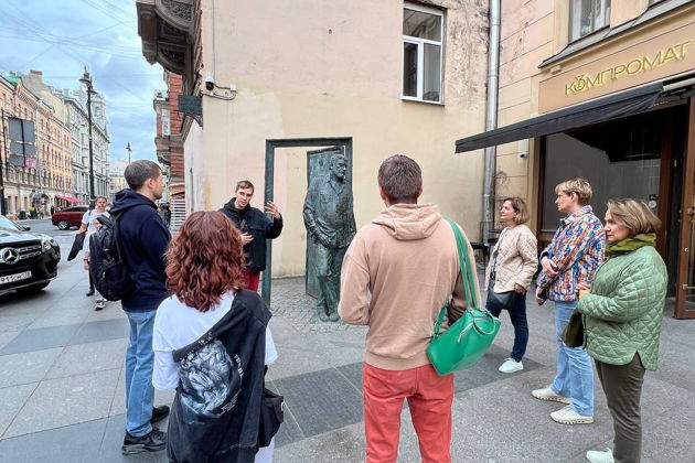 Фото экскурсии - Тайны Петербурга: Экскурсия по дворам и парадным в камерной атмосфере (мини-группа) - 5