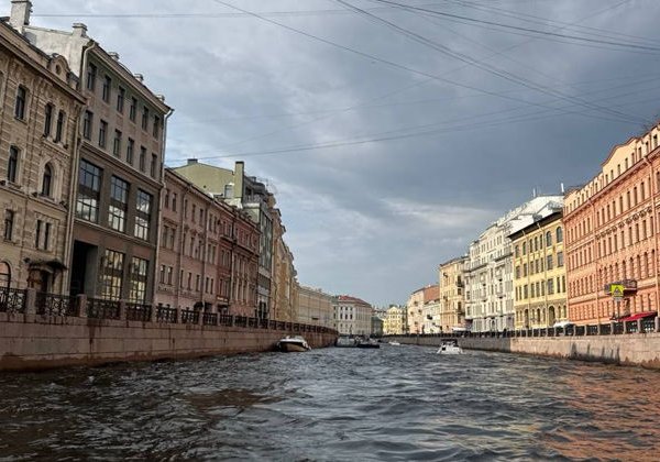 Прогулка по рекам и каналам Санкт-Петербурга - фото 3