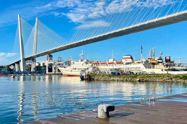Фото экскурсии - Морская прогулка по вечернему Владивостоку  - 6