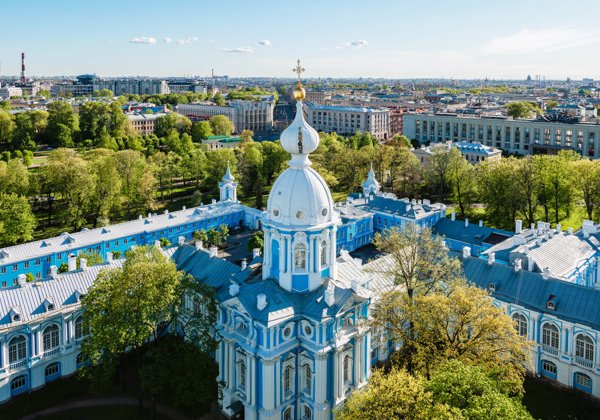 Подъём на звонницу Смольного собора