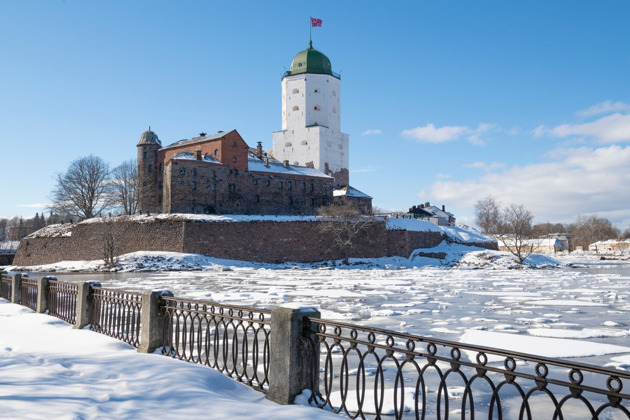 Фото - экскурсия: Автобусная экскурсия в мини-группе по Выборгу, Зеленогорску и Линии Маннергейма