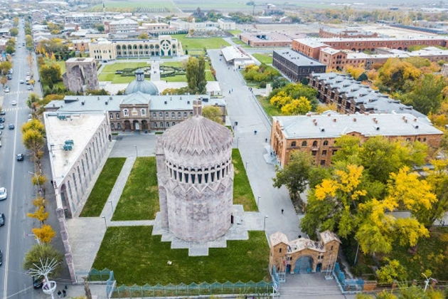 Фото экскурсии - Экскурсия в Эчмиадзин с посещением винодельни - 2