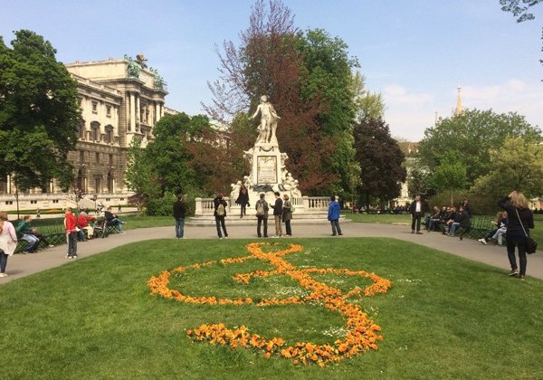 Музыкальная Вена — пешеходная экскурсия по центру с посещением Музея Музыки