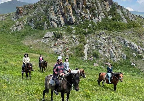 Севан и Севанаванк: Конное путешествие у жемчужины Армении - фото 3