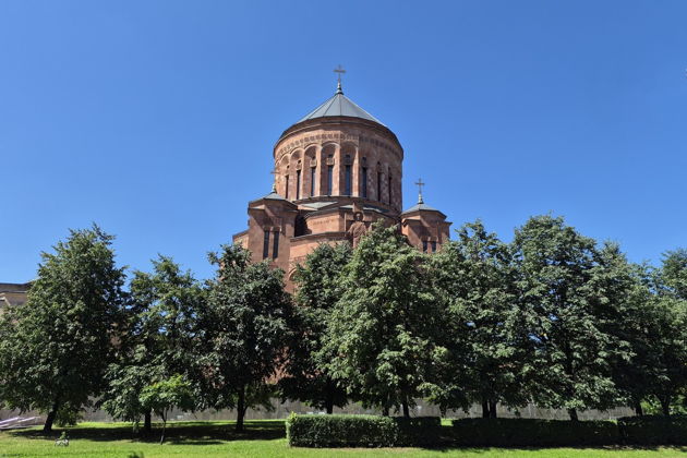 Религии мира: соборы, мечети и храмы Москвы с подъемом на минарет - фото 1