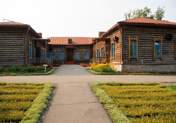 Экскурсионный день в старинное село Сростки на родину В.М. Шукшина - фото 1