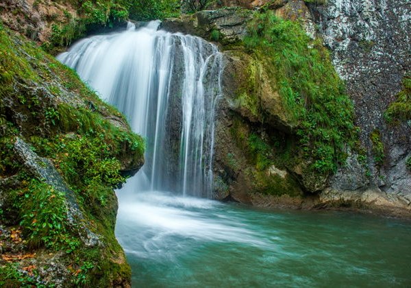 Медовые водопады и гора Кольцо - фото 1