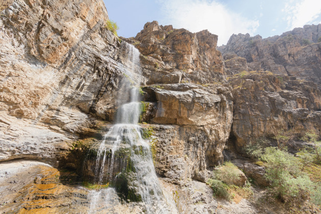 Фото - экскурсия: «Фата невесты и сердце гор»: горы, водопад и Чарвак