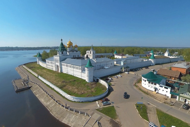Фото - экскурсия: Кострома в виртуальной реальности: от старинных стереоскопов до головокружительных полетов