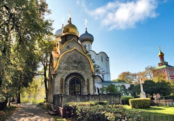 Новодевичий монастырь — обитель царских особ - фото 2