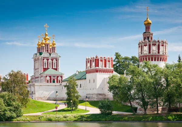 Новодевичий монастырь — обитель царских особ - фото 3