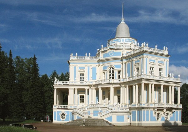 Автобусная экскурсия в Ораниенбаум и Кронштадт