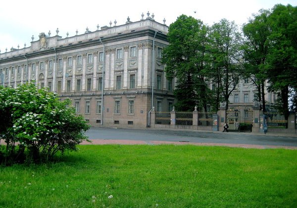 История Миллионной улицы и ее жителей - фото 2