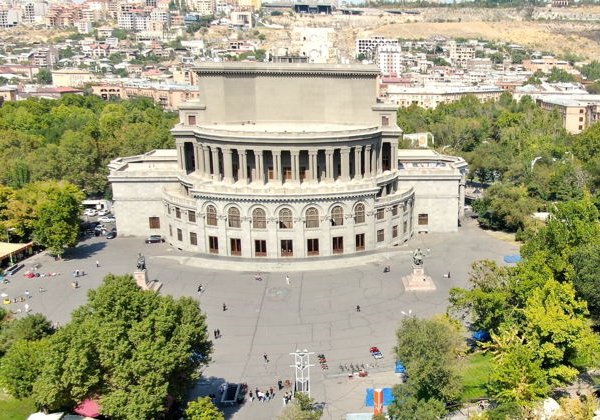 Прогулка по Еревану: знакомство с историей и культурой столицы - фото 4