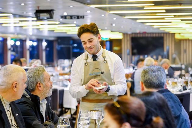 Фото экскурсии - Незабываемый вечер в центре Стамбула ужин во время прогулки по Босфору - 13