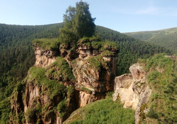 Джилы-Су, Долина нарзанов и мощь Кавказских гор - фото 1