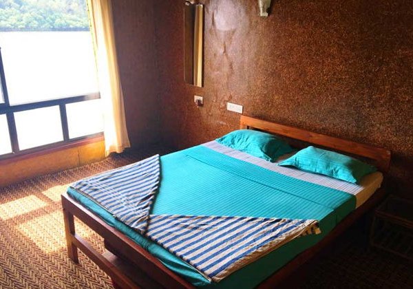 Houseboat – дом на воде. Круиз по реке с ночевкой - фото 4