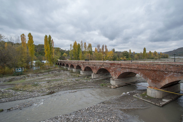 Фото - экскурсия: Прогулка по Кавказскому Иерусалиму: Красная Слобода и Радужные горы