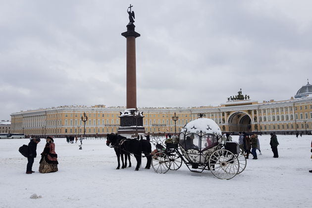 Фото экскурсии - Волшебство зимнего Петербурга: загадки балов, сияние новогодних елей и веселые городские развлечения - 2